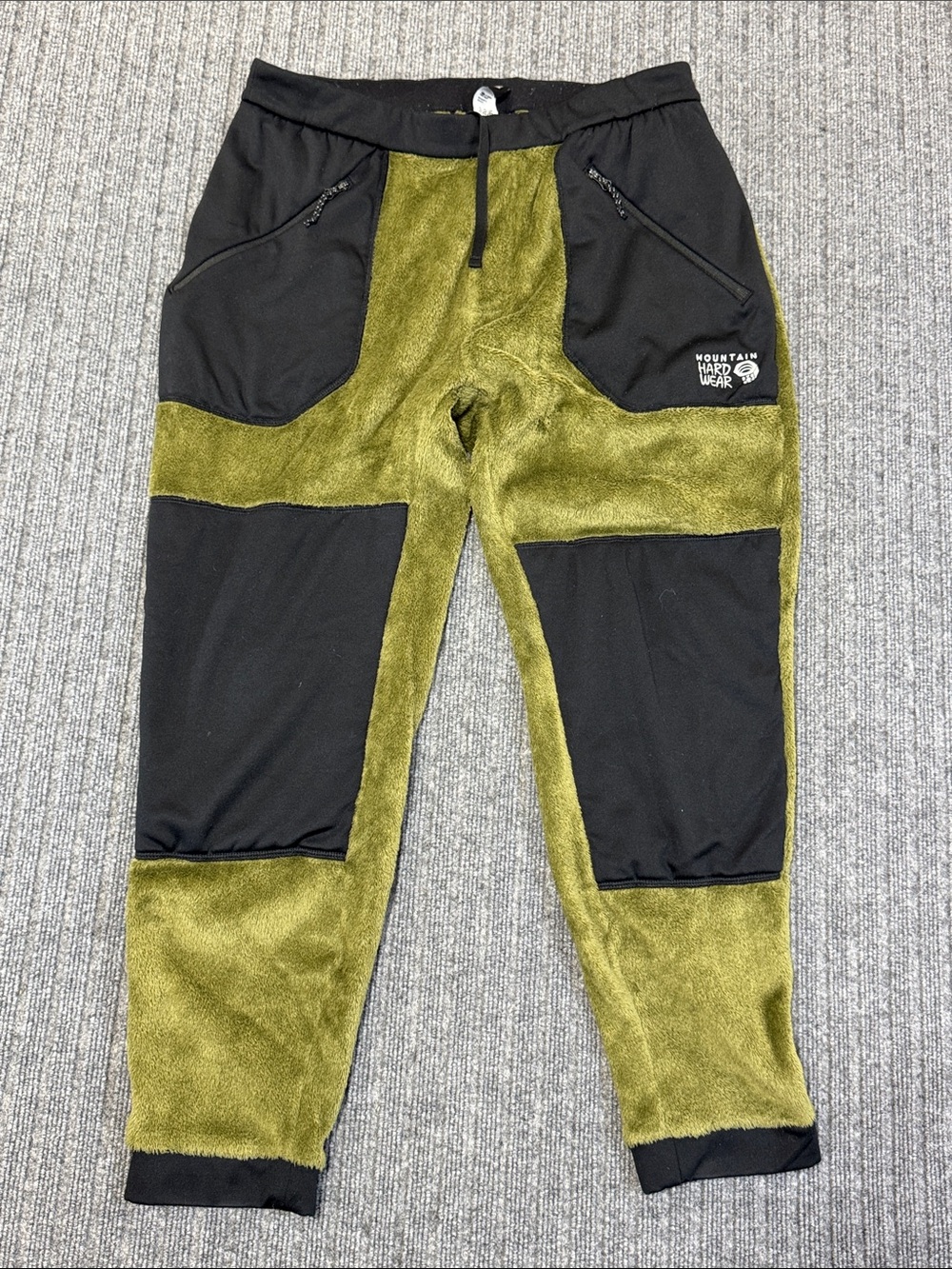 Mountain Hardwear Olive Green and Black Men’s Fleece Pants size medium